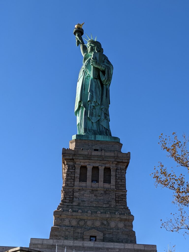 自由の女神像