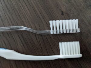 アメリカの歯ブラシと日本の歯ブラシ