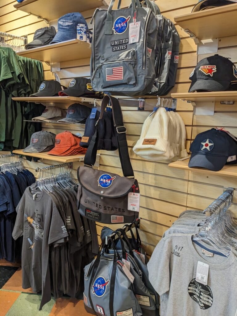 NASAデザインのバッグ